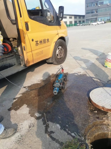 机器人检测管道
